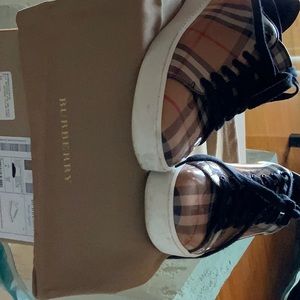 Burberry Sneakers